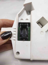 Load image into Gallery viewer, SPEEDOMETER CLUSTER Mini Cooper In Dash 02 - 08 - NW159883

