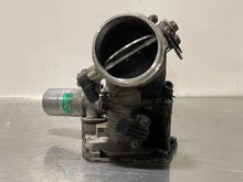 Load image into Gallery viewer, THROTTLE BODY BMW 530i 1994 94 1995 95 Auto - NW177808
