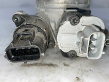 Load image into Gallery viewer, Throttle Body  GRAND CHEROKEE 2001 - NW177489
