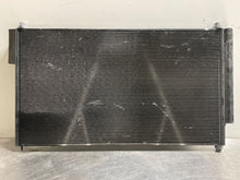 Load image into Gallery viewer, AC CONDENSER Honda Odyssey 2005 05 2006 06 2007 07 2008 08 2009 09 2010 10 - NW43861

