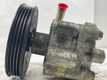 Load image into Gallery viewer, POWER STEERING PUMP Infiniti G20 2000 00 2001 01 02 - NW163314
