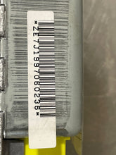 Load image into Gallery viewer, AIR BAG COMPUTER Infiniti G20 1999 00 01 - NW31199
