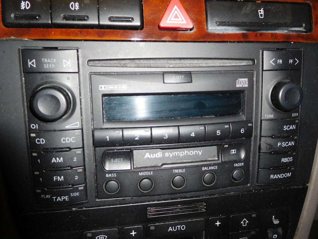 RADIO Audi A4 S4 1999 99 2000 00 2001 01 02 AM/FM/CASS - NW135872
