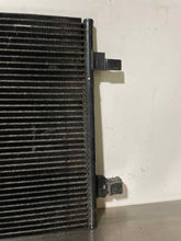 Load image into Gallery viewer, AC CONDENSOR AUDI A4 PASSAT 1998 98 1999 99 00 01 02 - NW43553
