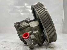 Load image into Gallery viewer, POWER STEERING PUMP AUDI A4 PASSAT 97 98 99 00 01 02 03 - NW162975
