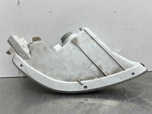 Load image into Gallery viewer, PARKLAMP Infiniti I30 I35 00 01 02 03 04 Right - NW82564
