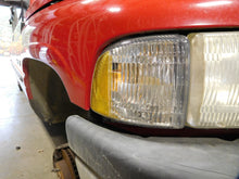 Load image into Gallery viewer, PARKLAMP Dodge 1500 2500 3500 1994 94 95 96 97 98 99 00 01 02 Right - NW81415
