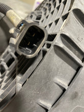 Load image into Gallery viewer, RADIATOR FAN ASSEMBLY Infiniti QX56 Armada Titan 2004 04 05 06 07 08 09 10 - 12 - NW63809
