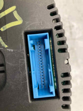 Load image into Gallery viewer, Speedometer Cluster Volkswagen Beetle 2012 - NW162084
