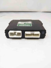 Load image into Gallery viewer, MULTIPLEX COMPUTER MODULE Sienna 2004 04 05 06 07 - NW38609
