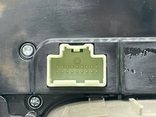 Load image into Gallery viewer, Radio Chevrolet Volt 2015 - NW134658

