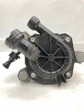 Load image into Gallery viewer, Air Injection Pump Smog Chevrolet Volt 2013 - NW7958
