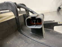 Load image into Gallery viewer, CONDESNER FAN ASSEMBLY TSX 2004 04 05 06 07 08 2.4 - NW63578
