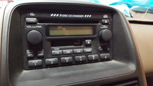 Load image into Gallery viewer, Radio Honda CRV 2002 02 2003 03 2004 04 Am Fm 6 CD Cassette - NW137667
