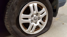 Load image into Gallery viewer, WHEEL Honda CRV 2002 02 2003 03 2004 04 15x6 10 Spoke - NW199221
