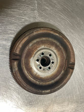 Load image into Gallery viewer, FLYWHEEL Beetle Jetta Audi TT Golf 02 03 - 07 Manual - NW78517
