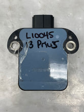 Load image into Gallery viewer, STABILITY CONTROL MODULE COMPUTER CT200H HS250H IQ TC Camry 10-15 - NW38362
