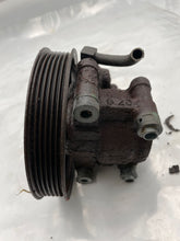Load image into Gallery viewer, Power Steering Pump  EXPEDITION 2008 - NW162732
