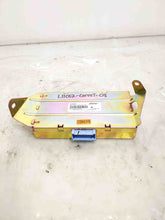 Load image into Gallery viewer, Radio Chevrolet Corvette 2003 - NW134727
