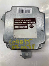 Load image into Gallery viewer, TRANSFER CASE CONTROL MODULE COMPUTER M35 M45 06 07 08 - NW31542
