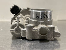 Load image into Gallery viewer, Throttle Body Chevrolet Volt 2013 - NW177360
