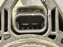 Load image into Gallery viewer, RADIATOR FAN ASSEMBLY Deville Eldorado Nova 98 99 00 Left - NW63299
