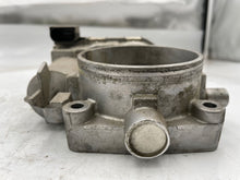 Load image into Gallery viewer, Throttle Body Chrysler Crossfire 2005 - NW177386
