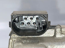 Load image into Gallery viewer, Throttle Body Chrysler Crossfire 2005 - NW177386
