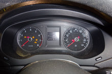 Load image into Gallery viewer, SPEEDOMETER CLUSTER Volkswagen Jetta 2014 14 - NW162173
