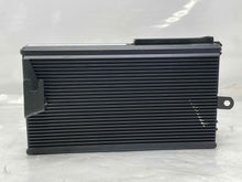 Load image into Gallery viewer, AMPLIFIER 9-5 99 00 01 02 03 04 05 06 HARMAN-KARDON - NW139589
