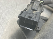 Load image into Gallery viewer, RADIATOR FAN W MOTOR Saab 9-5 1999 99 00 01 02 03 - 07 - NW64475
