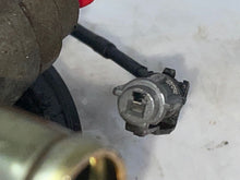 Load image into Gallery viewer, POWER STEERING PUMP AMIGO RODEO PASSPORT 99 00 01 02 - NW163518
