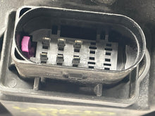 Load image into Gallery viewer, HEADLIGHT LAMP ASSEMBLY C230 C250 C300 C350 C63 08 09 10 11 Right - NW520626
