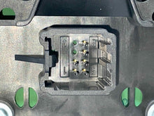Load image into Gallery viewer, Radio Ford Fiesta 2014 - NW137384
