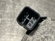 Load image into Gallery viewer, THROTTLE BODY BMW X3 X5 528i 328i 128i 2007 07 2008 08 2009 09 2010 10 11 12 - NW177776
