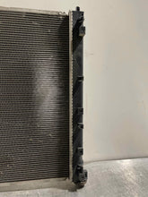 Load image into Gallery viewer, RADIATOR Cadillac STS 2008 08 2009 09 2010 10 2011 11 - NW131586
