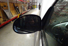 Load image into Gallery viewer, Side View Door Mirror  PT CRUISER 2005 - NW51171
