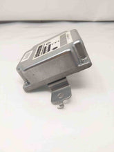 Load image into Gallery viewer, TRANSFER CASE Computer Rogue 2008 08 2009 09 10 11 12 13 - NW32085
