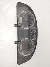 Load image into Gallery viewer, SPEEDOMETER CLUSTER Passat 2004 04 2005 05 - NW162194
