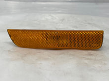Load image into Gallery viewer, PARKLAMP Volkswagen Passat 2001 01 2002 02 2003 03 2004 04 2005 05 Left. - NW83676
