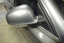 Load image into Gallery viewer, Side View Mirror Volkswagen Passat 2004 04 Right - NW53835
