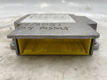 Load image into Gallery viewer, Air Bag computer Passat 2004 04 2005 05 - NW38791
