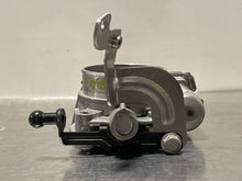 Load image into Gallery viewer, Throttle Body  SAAB 9-5 2011 - NW178523
