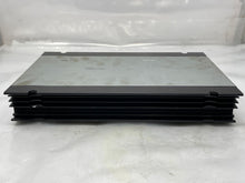 Load image into Gallery viewer, Radio Cadillac Deville 2003 - NW134395
