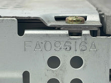 Load image into Gallery viewer, RADIO Subaru Forester 03 04 05 06 AM FM CD - NW139700
