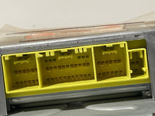 Load image into Gallery viewer, AIR BAG COMPUTER Subaru Forester 2004 04 2005 05 - NW37673
