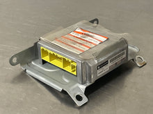 Load image into Gallery viewer, AIR BAG COMPUTER Subaru Forester 2004 04 2005 05 - NW37673
