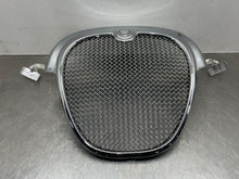 Load image into Gallery viewer, GRILLE Jaguar S Type 2005 05 2006 06 2007 07 2008 08 - NW98416
