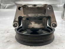 Load image into Gallery viewer, POWER STEERING PUMP S Type 2001 01 2002 02 03 04 - 08 - NW567619
