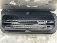 Load image into Gallery viewer, ABS Pump Chevrolet Volt 2016 - NW161
